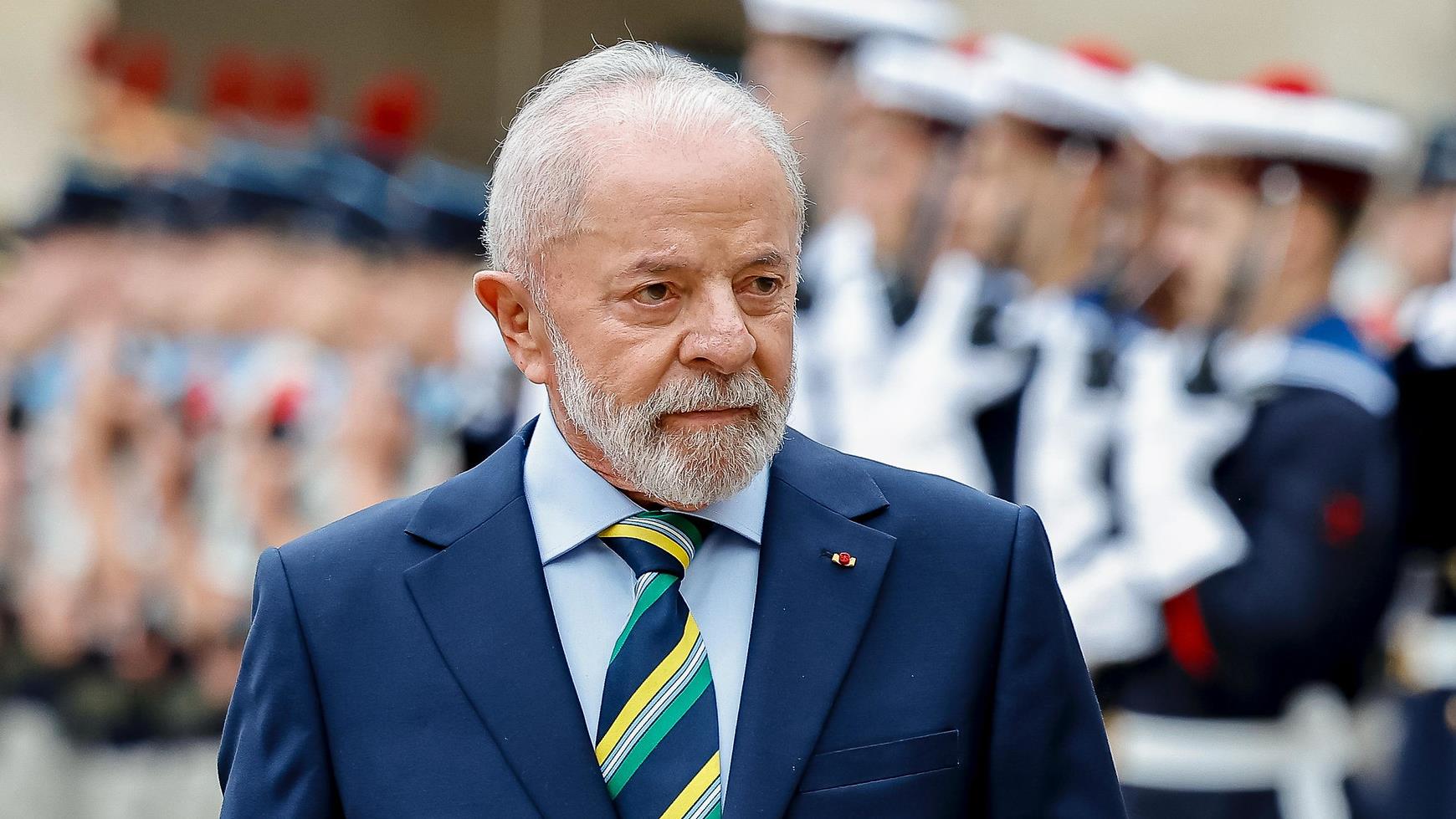 Presidente Lula vai ao Canadá.