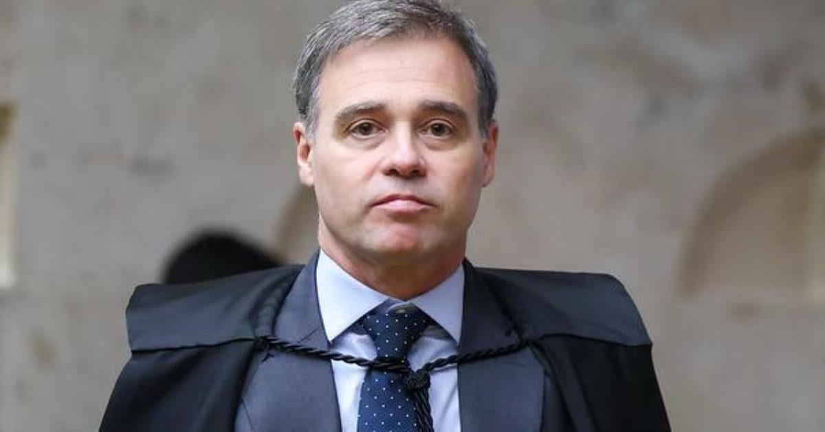 Mendonça abre divergência em julgamento de responsabilização das redes