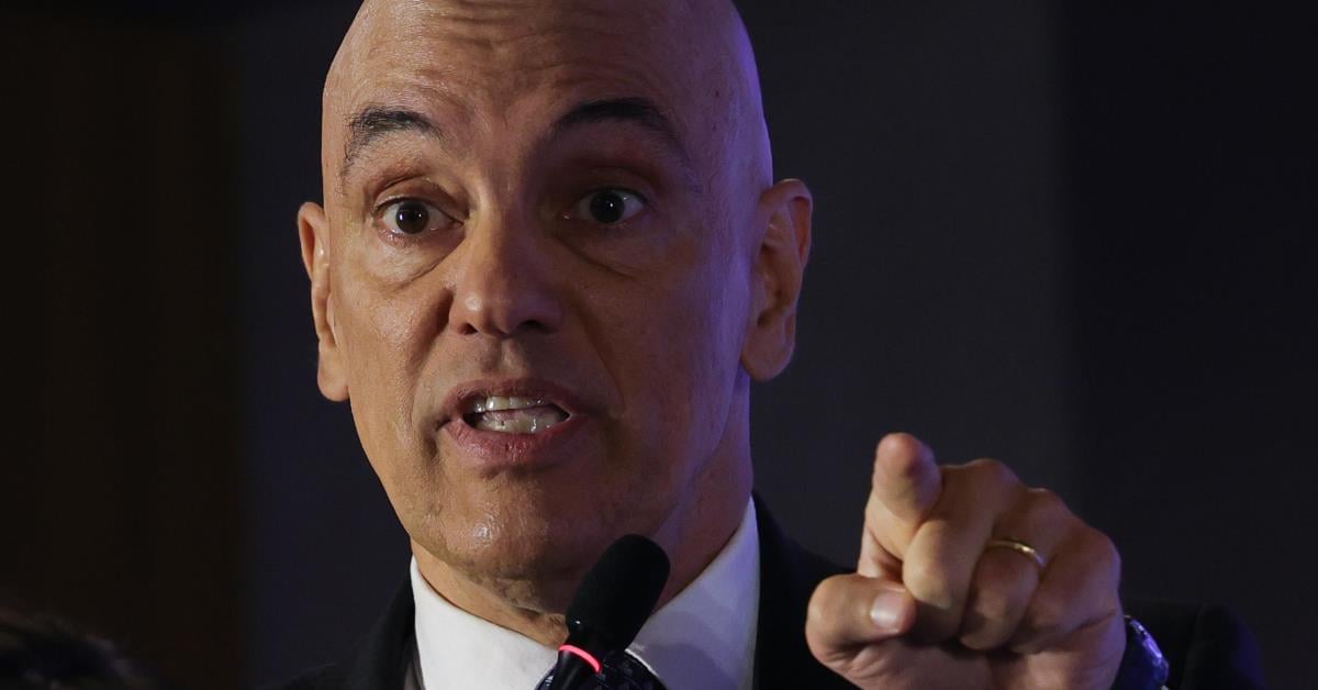 Moraes nega pedido de Braga Netto para suspender instrução