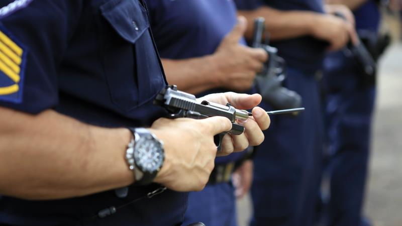 Porte de arma das GCMs será cancelado se norma da PF não for seguida.