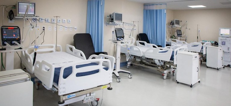 Para ampliar atendimento, Padilha entrega 160 leitos na Bahia e 167 ambulâncias para Norte e Nordeste