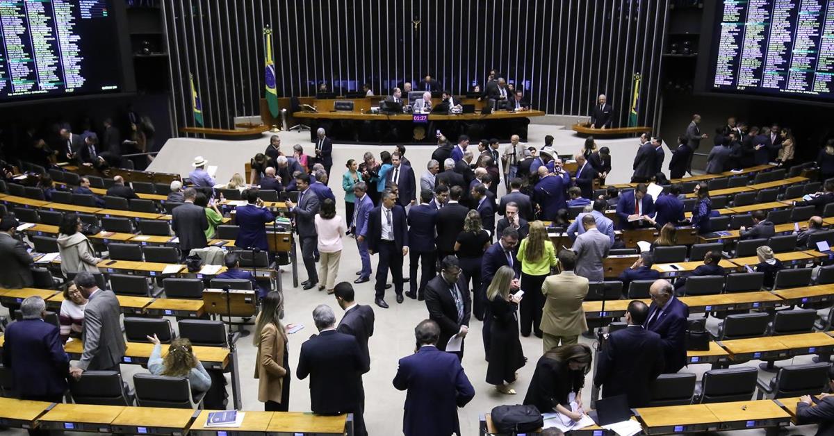 Projeto na Câmara cria punição a gestores que não executarem emendas