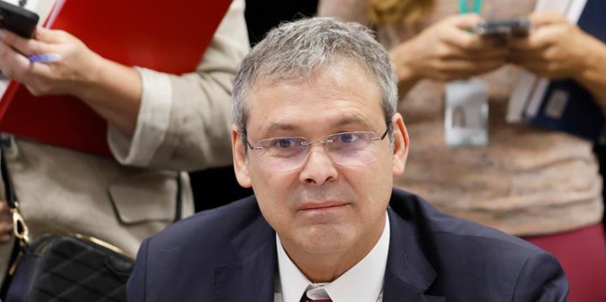 PT pede prisão de Zambelli e inclusão na lista da Interpol