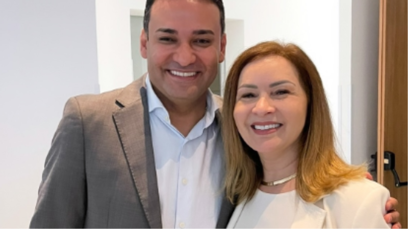 Aberson Carvalho e a deputada Socorro Neri.