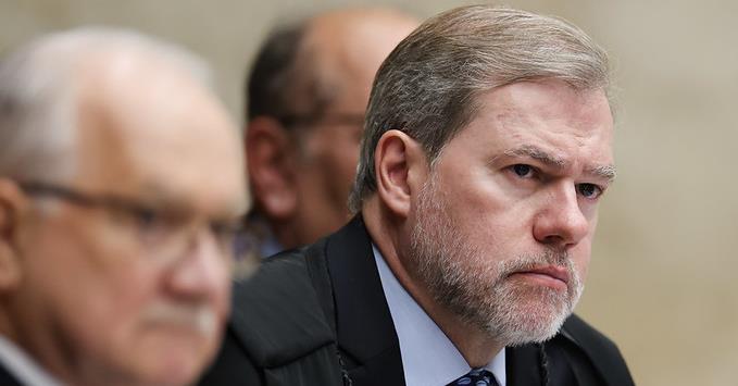 Toffoli suspende prescrição de ações de indenização por desvio no INSS