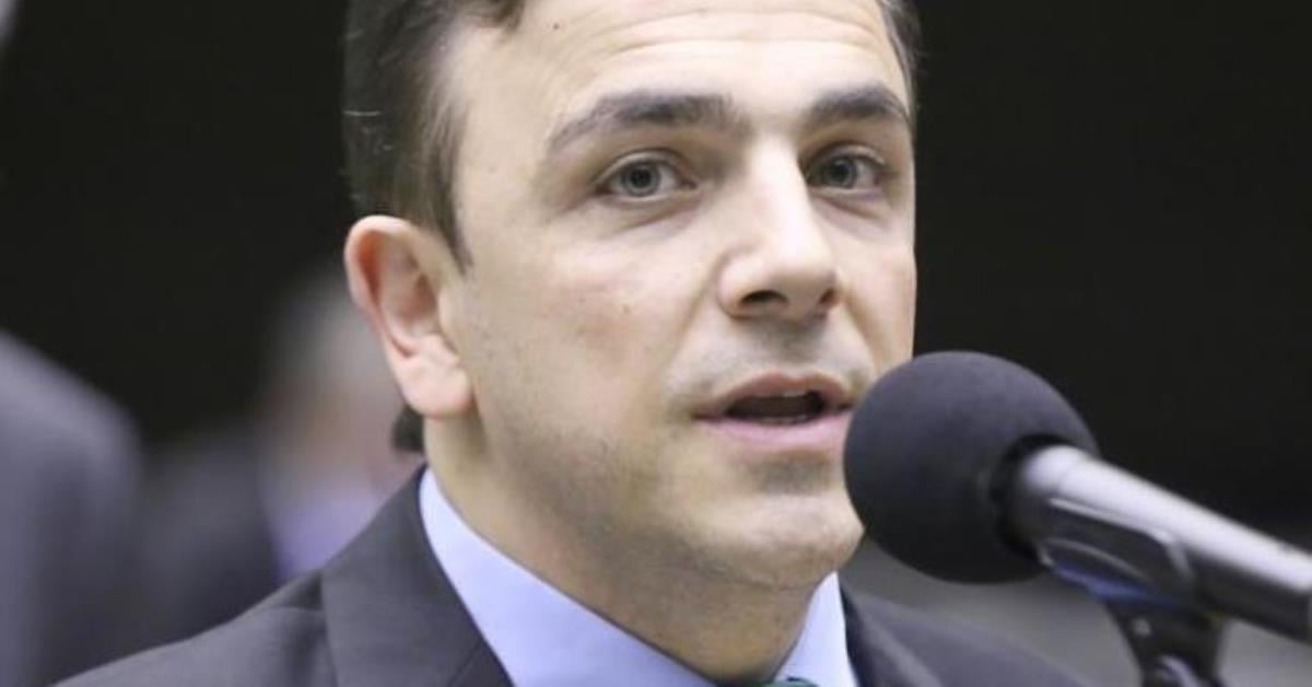 Vice-líder do governo elogia Hugo no combate ao aumento do IOF