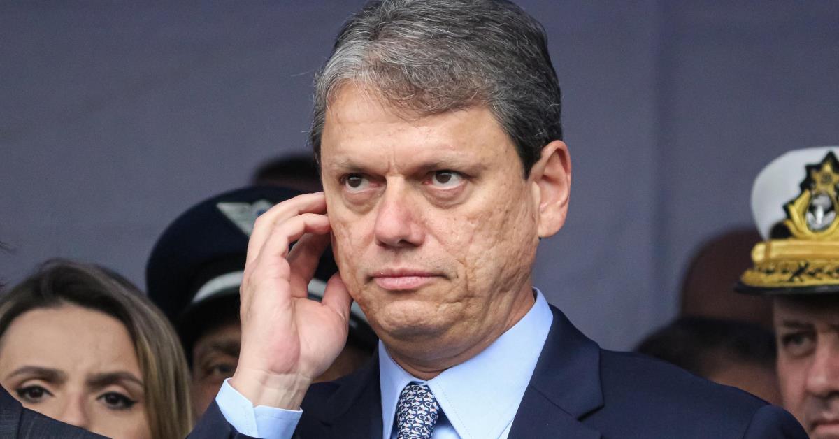 Bancada do Psol na Alesp pede impeachment de Tarcísio de Freitas