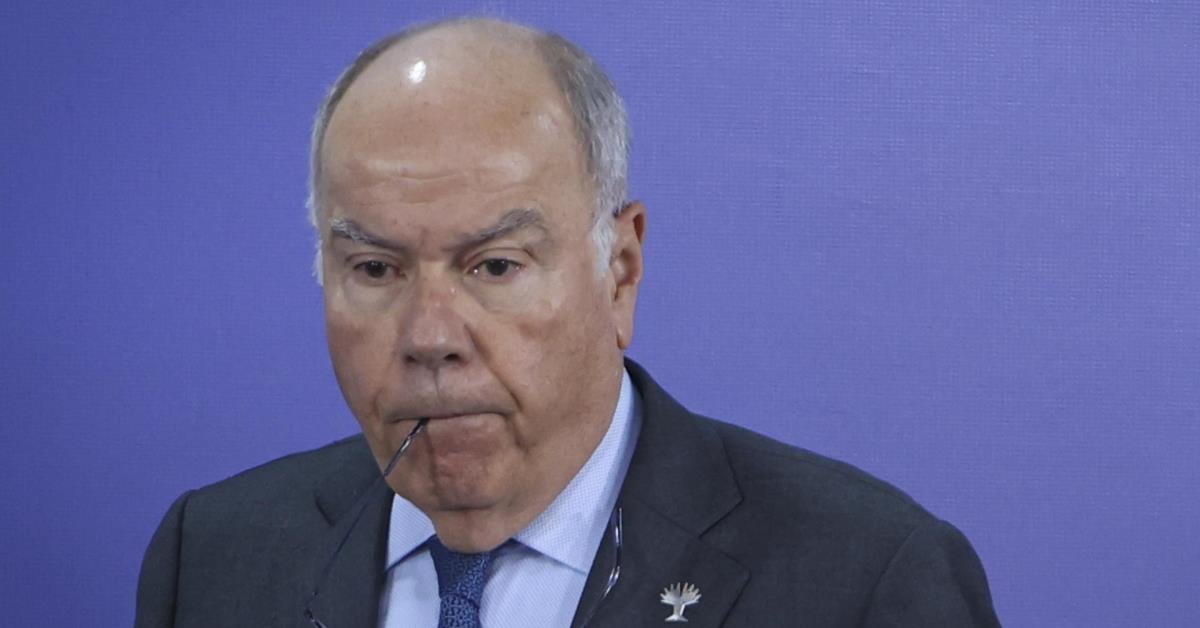 Brasil tenta reabrir diálogo com EUA para evitar tarifaço de Trump