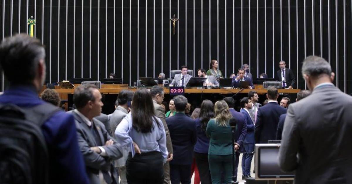 Câmara aprova projeto que endurece regras de medida protetiva