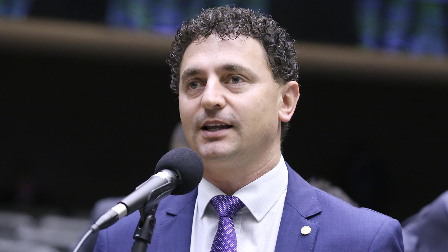 Dep. Pezenti (MDB - SC).