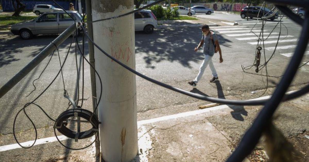 Câmara envia à sanção projeto que aumenta penas por furto de cabos