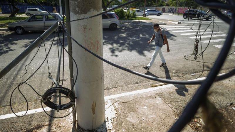Projeto sobre furto de cabos foi enviado à sanção com o texto aprovado antes pela Câmara, rejeitando as alterações no Senado.