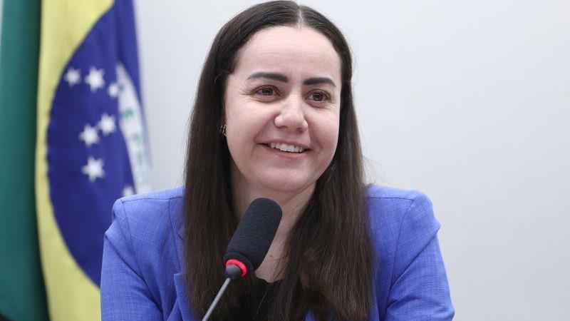 A deputada Franciane Bayer (Republicianos-RS) relatou o texto.