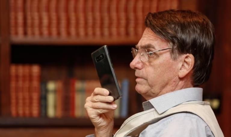 Informações foram extraídas de celular apreendido pela PF em maio de 2023. Mensagens anteriores foram apagadas.