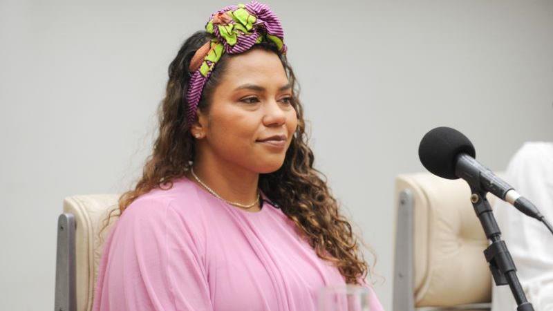 Proposta é de autoria da deputada Dandara (PT-MG).