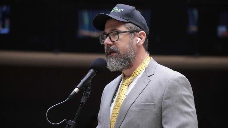 O deputado Marcos Pollon (PL-MS) assina o requerimento.