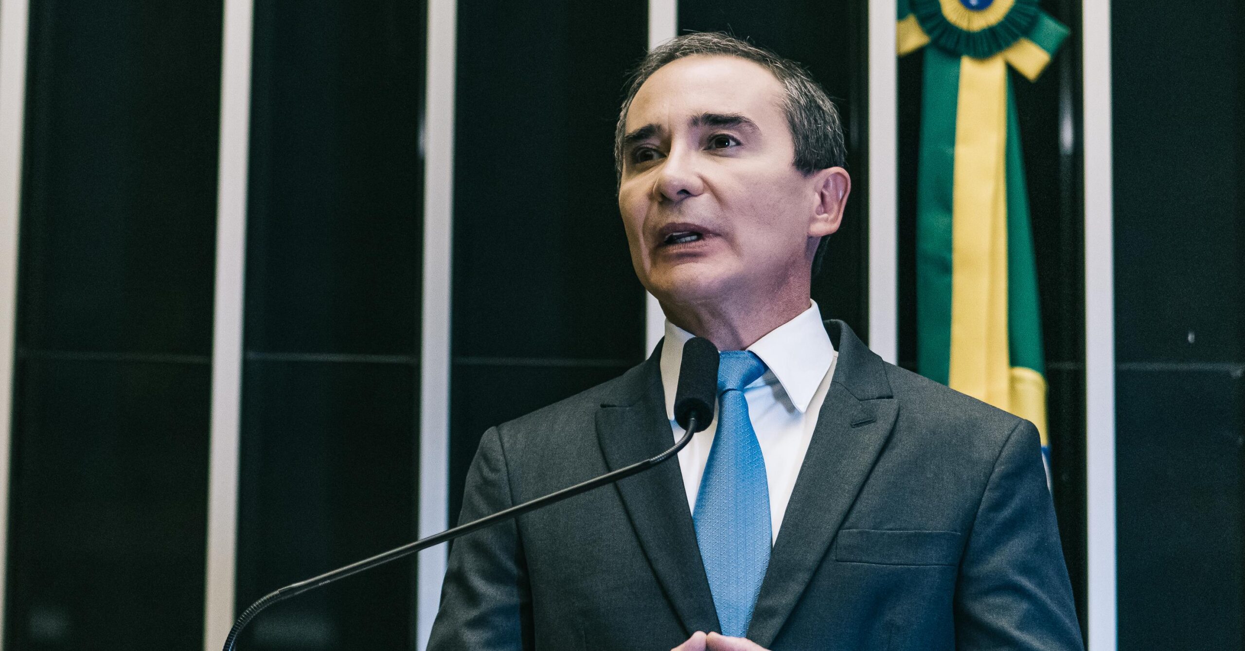 Deputado propõe perda automática de cargo por condenação criminal