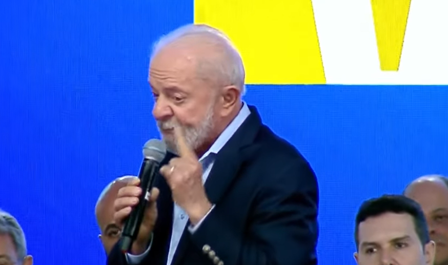 Donald Trump foi “induzido a acreditar em uma mentira”, afirma Lula