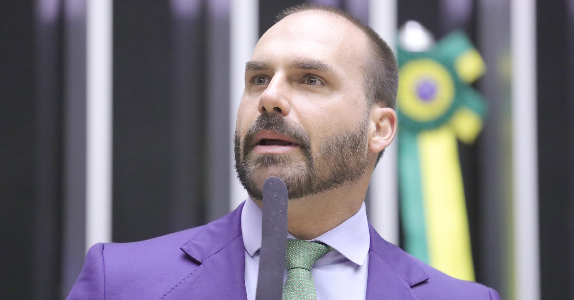 Eduardo Bolsonaro critica Moraes e diz que ministro “desafia” Trump