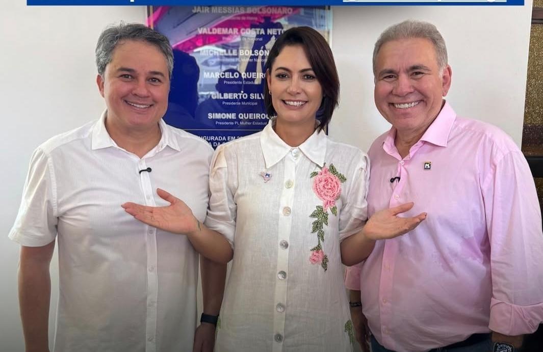 Efraim Filho recebe apoio de Michelle e do PL em pré-candidatura