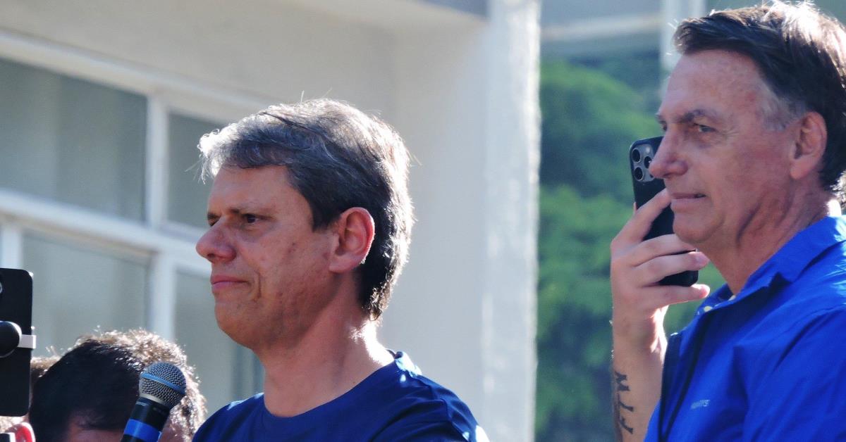 Em carta, Tarcísio diz que nunca faltou coragem a Jair Bolsonaro