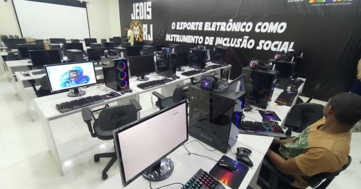 Entidade recebeu R$ 53 milhões em emendas para ensinar jogos online