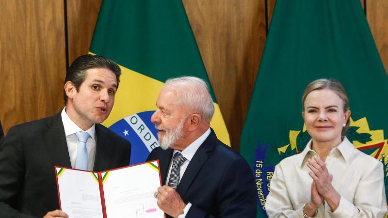 Hugo Motta, Lula e Gleisi Hoffmann.