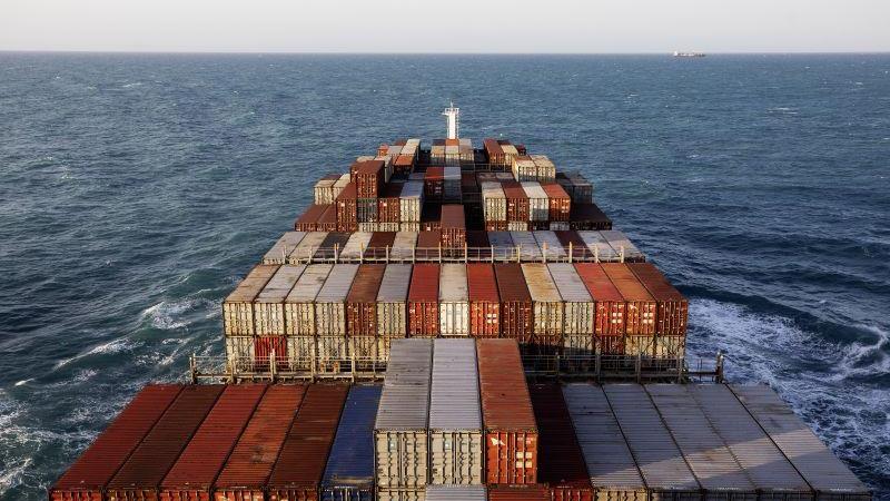 Cabotagem representa apenas 11% da carga transportada por navios, segundo o ministro Silvio Costa Filho.