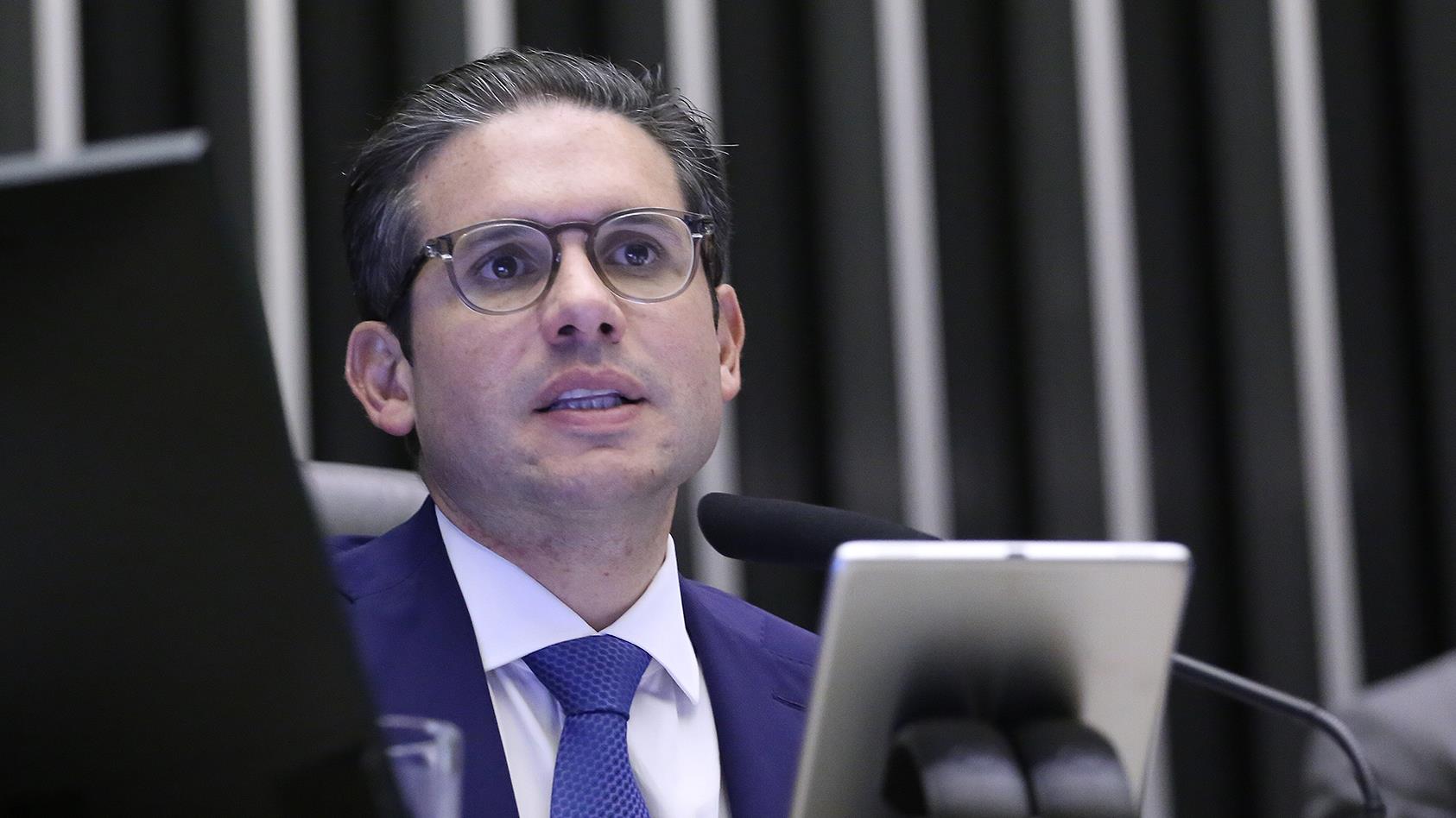 Motta criou uma comissão especial para abordar a regulamentação dos aplicativos de transporte.