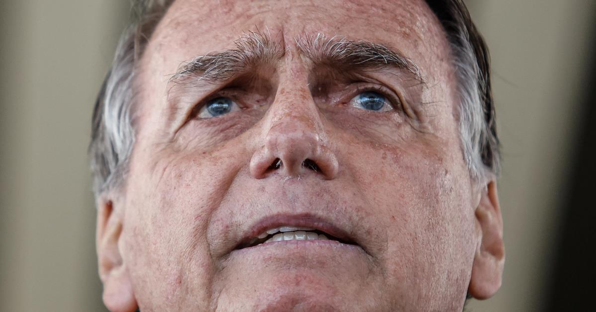 Jair Bolsonaro é alvo de operação da PF; entenda