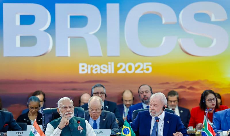 Lula defende espaço fiscal para saúde em cúpula do Brics no Rio