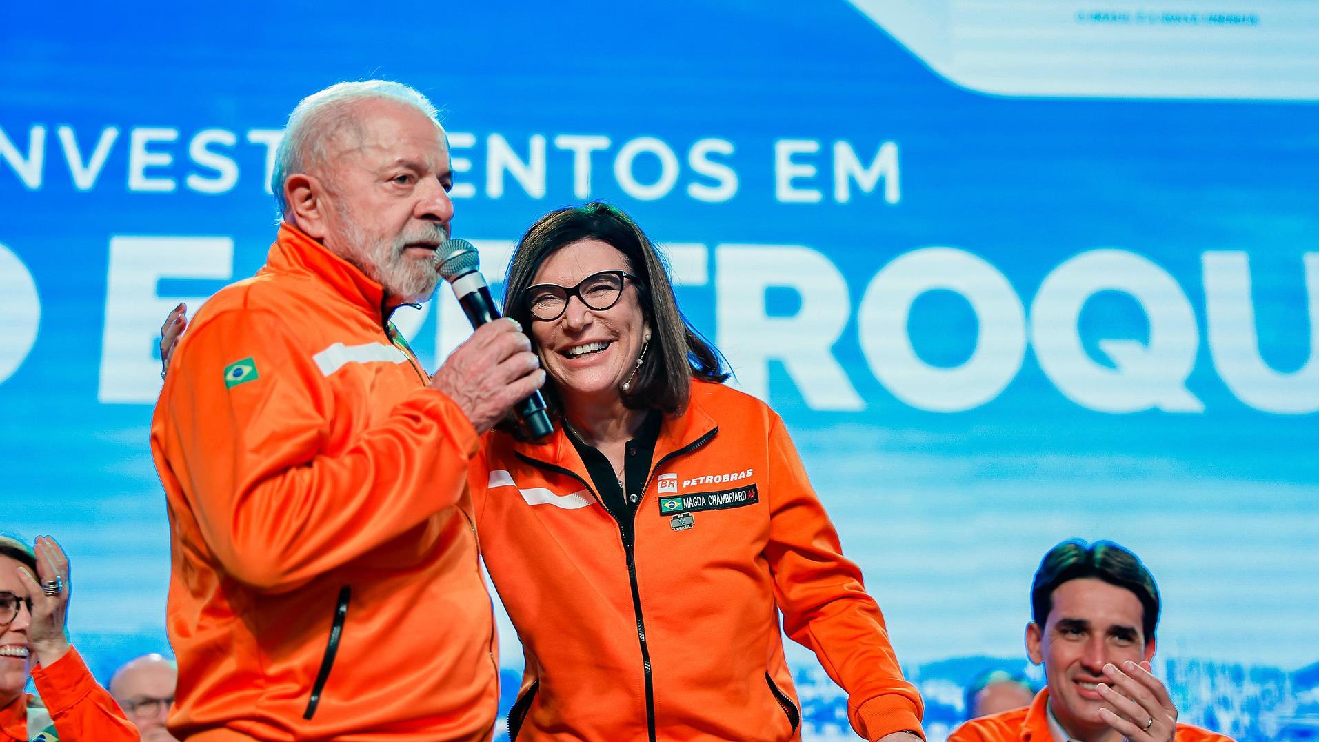 Cerimônia de anúncio de investimentos da Petrobras em refino e petroquímica no Rio de Janeiro.