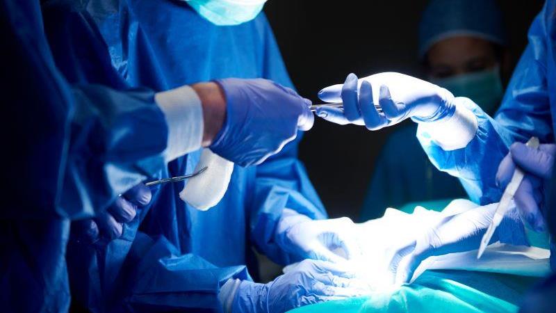 Nova lei vale para cirurgias de reconstrução mesmo quando a mutilação não for causada por câncer.