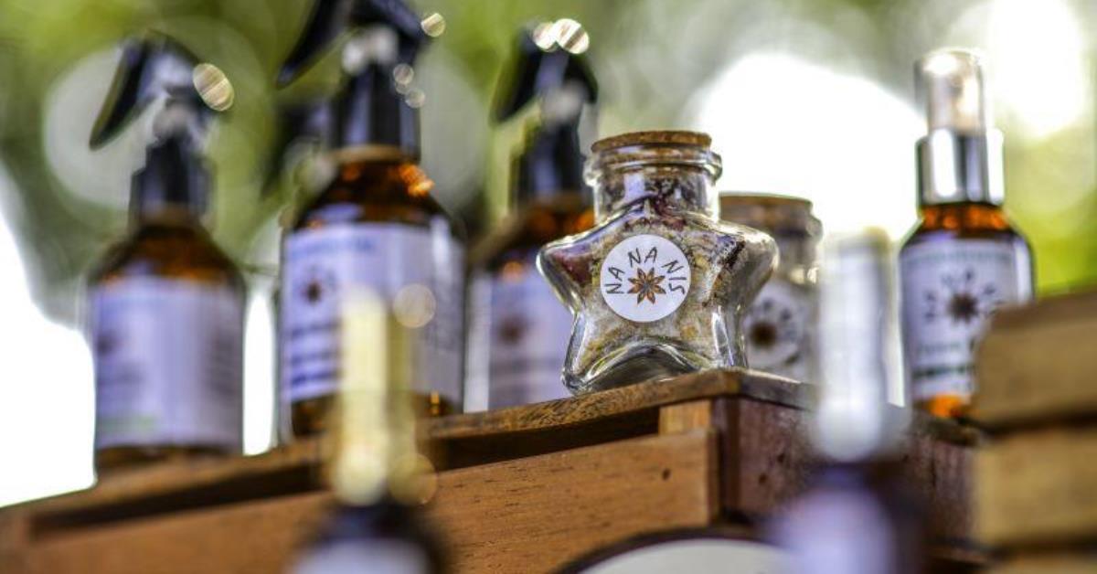 Lula sanciona lei que dispensa registro de cosméticos artesanais