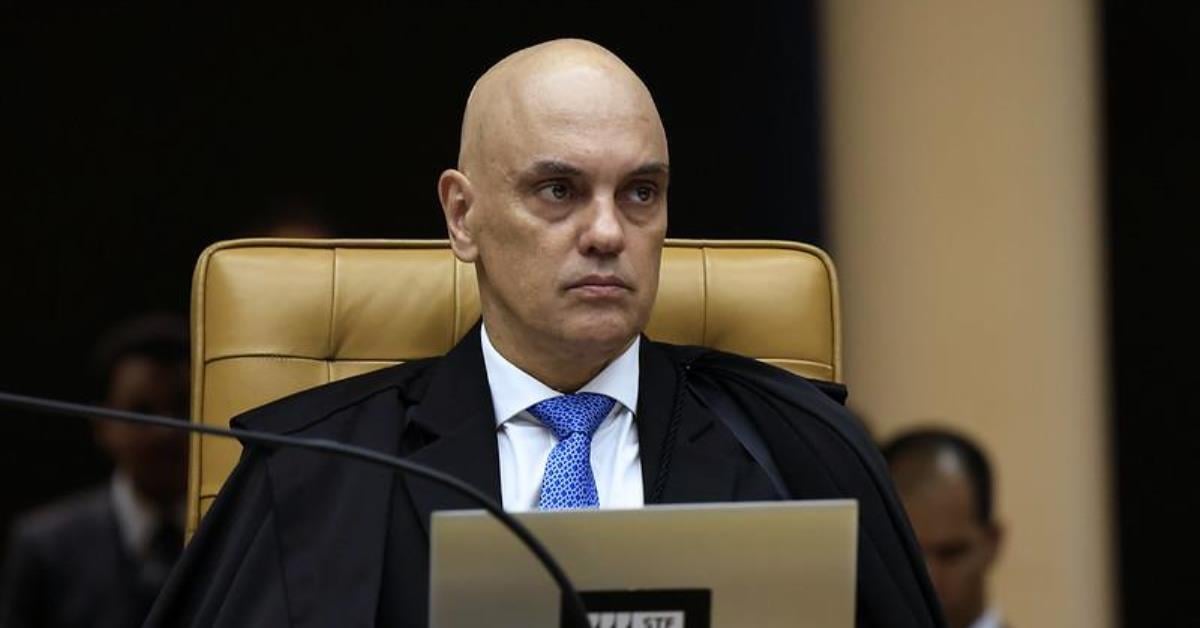 Moraes vê fato isolado e descarta prisão de Bolsonaro por entrevista