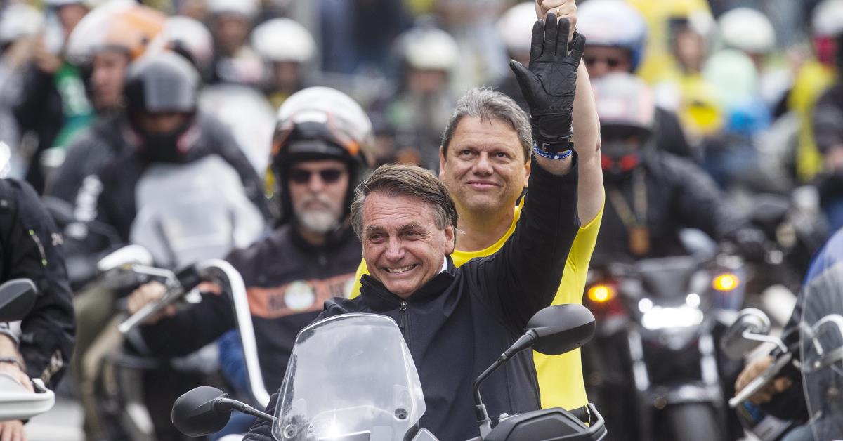 MPF realiza arquivamento de ação contra Bolsonaro por motociatas