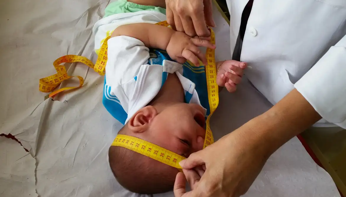 Nova lei garante indenização e pensão a vítimas do Zika vírus.