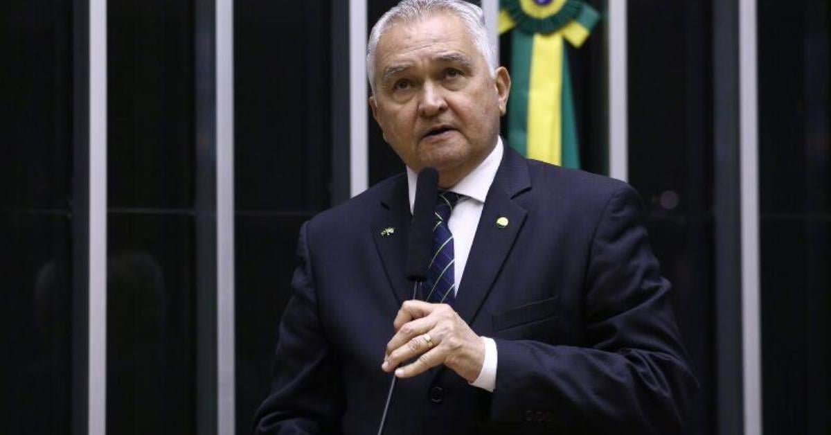 Projeto na Câmara classifica fraude contra idosos como crime hediondo