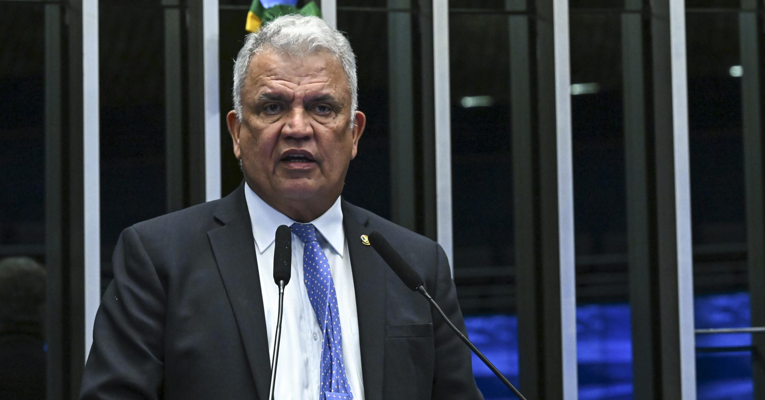 Projeto obriga pais a supervisionarem o uso da internet por filhos