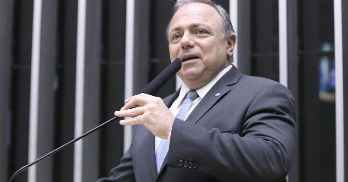 Reajuste de 9% para militares é aprovado pela Câmara