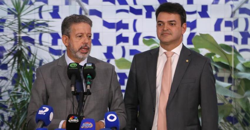 Relatório de Lira amplia redução parcial do IR para até R$ 7.350