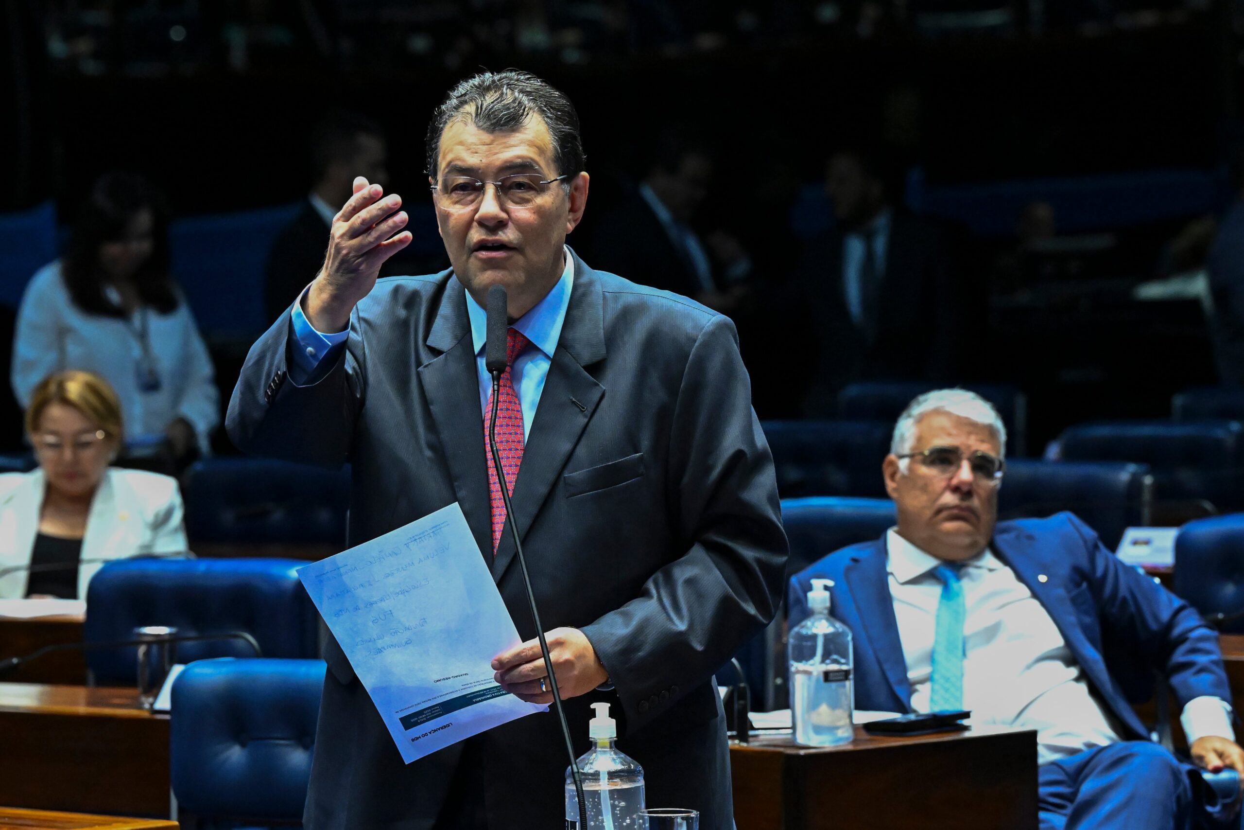 Senador Eduardo Braga.