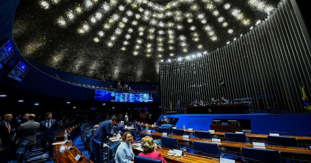 Senado vota aumento de militares e tem pauta fria na semana pré-férias