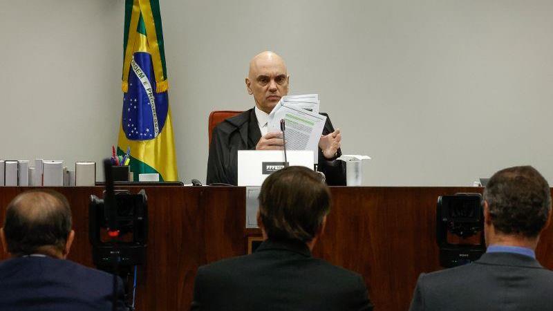Em decisão, Moraes cita 