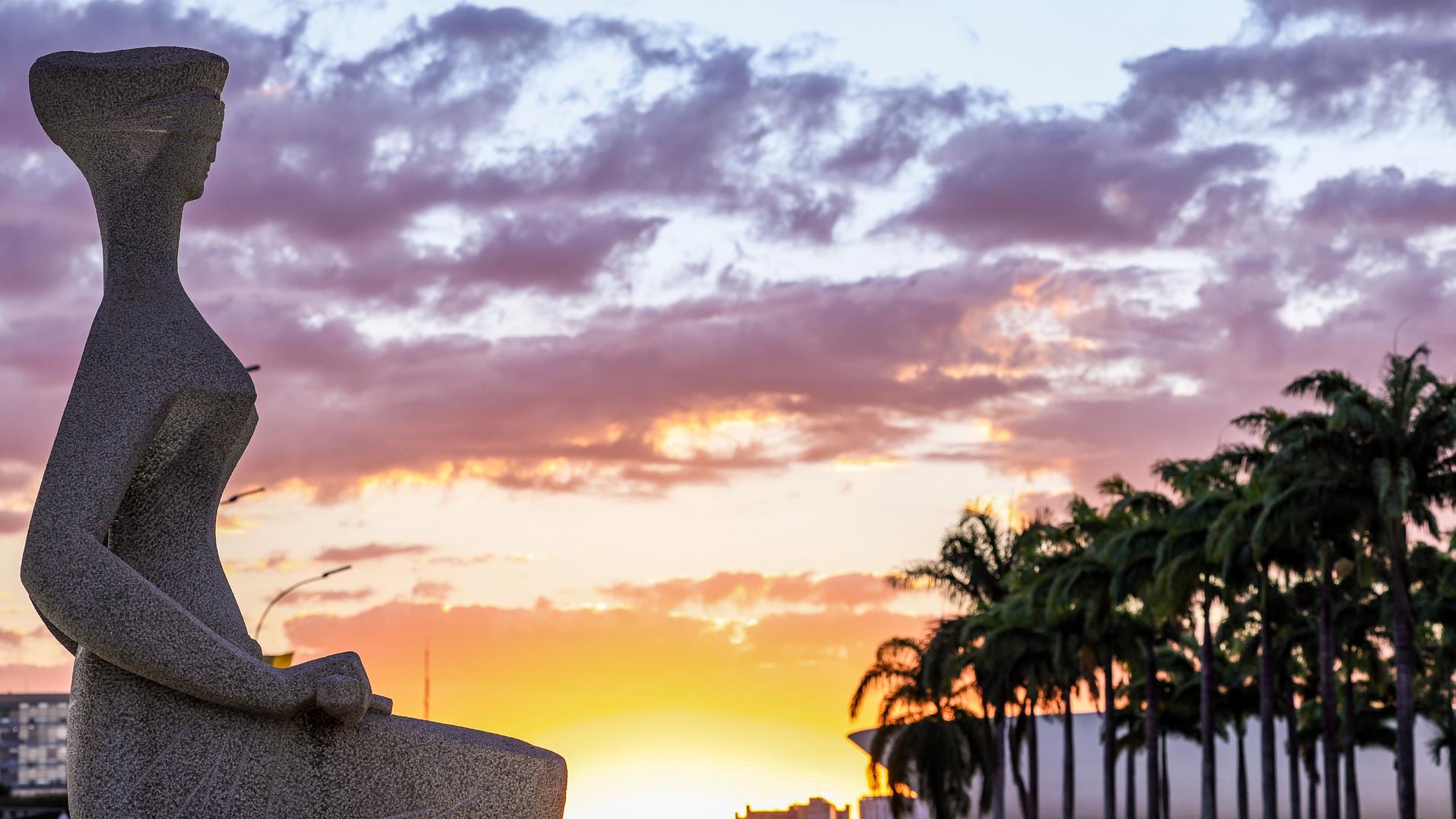 STF marca interrogatório de réus do núcleo 2 em ação do golpe.