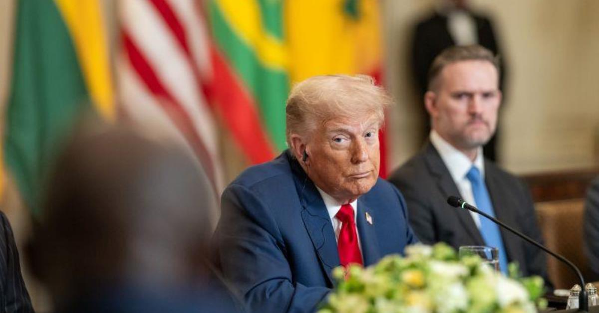 Trump diz que falará com Lula “em algum momento” sobre tarifas de 50%