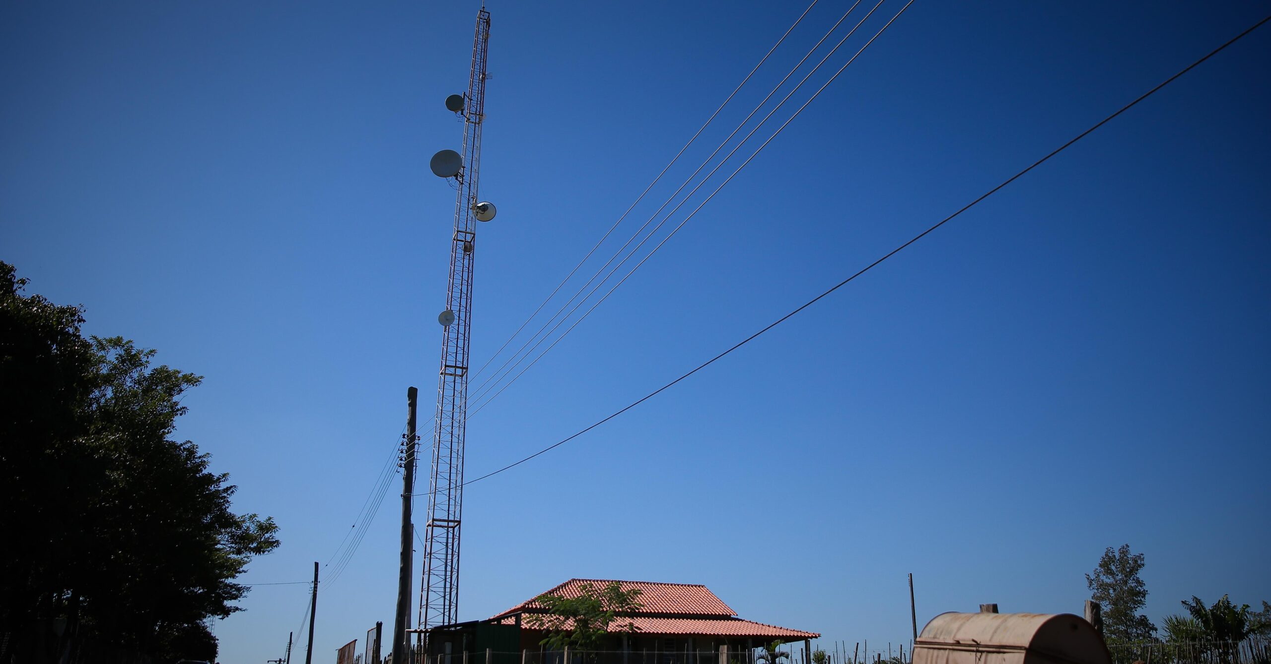 CAE aprova isenção de taxas para antenas rurais por 5 anos