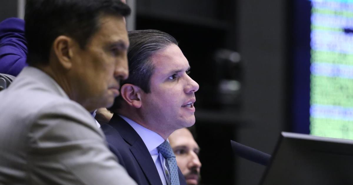 Câmara aprova urgência a projeto de punição a participantes de motins