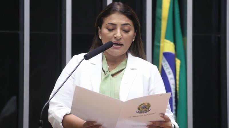 Ely Santos (Republicanos-SP), autora do projeto.