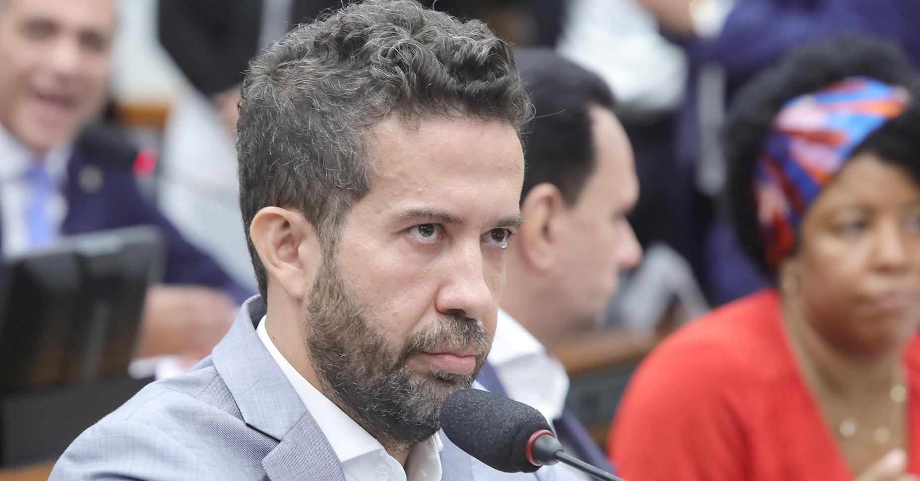 Conselho de Ética instaura processo contra André Janones